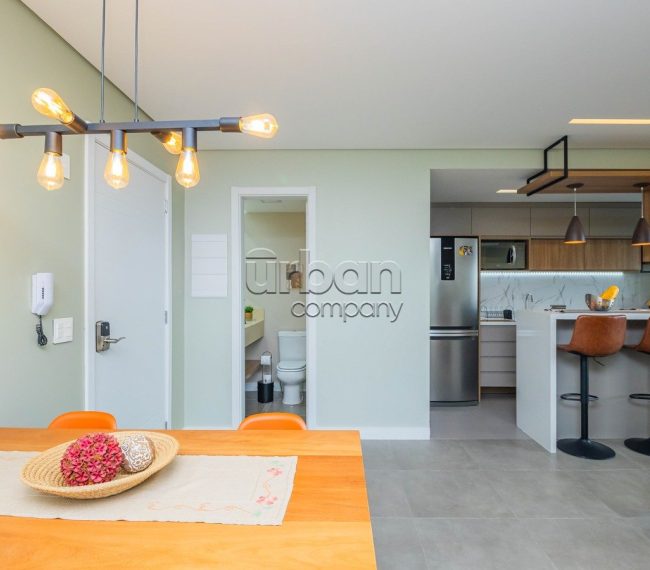 Apartamento com 56m², 1 quarto, 1 suíte, 1 vaga, no bairro Chácara Das Pedras em Porto Alegre