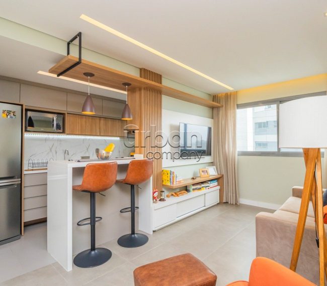 Apartamento com 56m², 1 quarto, 1 suíte, 1 vaga, no bairro Chácara Das Pedras em Porto Alegre