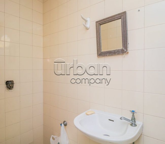 Apartamento com 86m², 3 quartos, 1 suíte, 1 vaga, no bairro Floresta em Porto Alegre