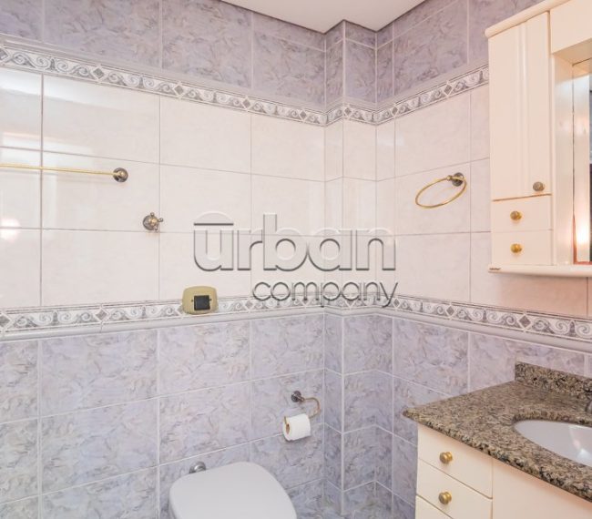 Apartamento com 86m², 3 quartos, 1 suíte, 1 vaga, no bairro Floresta em Porto Alegre