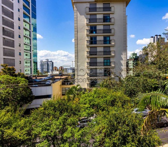 Apartamento com 86m², 2 quartos, 1 suíte, 3 vagas, no bairro Três Figueiras em Porto Alegre