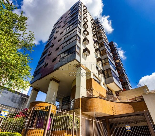 Apartamento com 86m², 2 quartos, 1 suíte, 3 vagas, no bairro Bela Vista em Porto Alegre
