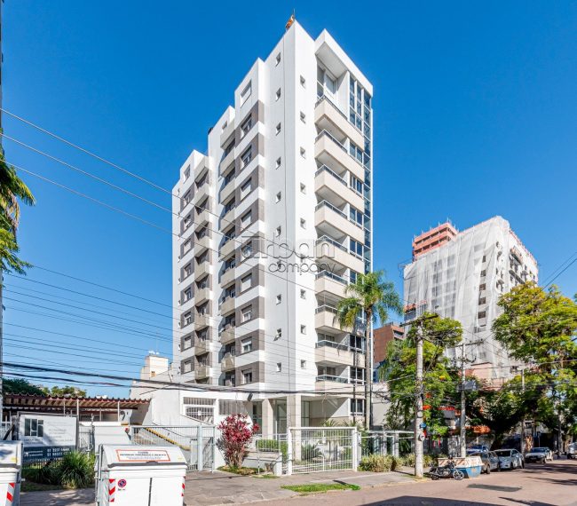 Apartamento com 62m², 1 quarto, 1 suíte, 2 vagas, no bairro Rio Branco em Porto Alegre