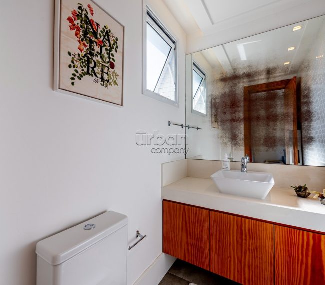 Apartamento com 62m², 1 quarto, 1 suíte, 2 vagas, no bairro Rio Branco em Porto Alegre