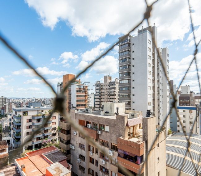 Apartamento com 79m², 2 quartos, 1 suíte, 2 vagas, no bairro Petrópolis em Porto Alegre