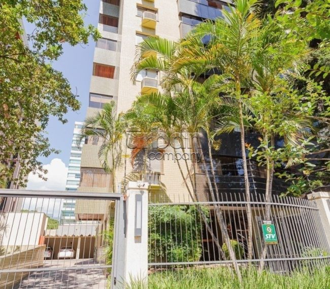 Apartamento com 122m², 3 quartos, 1 suíte, 2 vagas, no bairro Auxiliadora em Porto Alegre