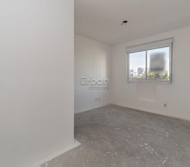 Apartamento com 81m², 3 quartos, 1 suíte, 2 vagas, no bairro Passo da Areia em Porto Alegre