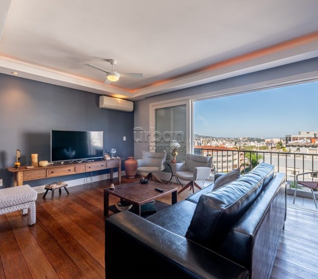 Apartamento com 147m², 3 quartos, 1 suíte, 1 vaga, no bairro Petrópolis em Porto Alegre