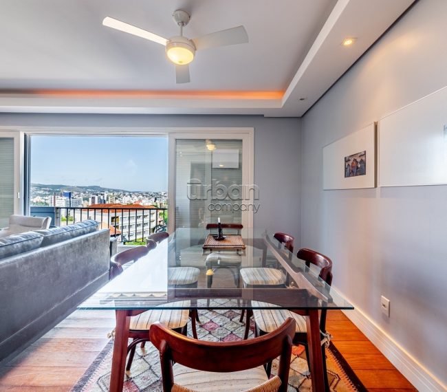 Apartamento com 147m², 3 quartos, 1 suíte, 1 vaga, no bairro Petrópolis em Porto Alegre