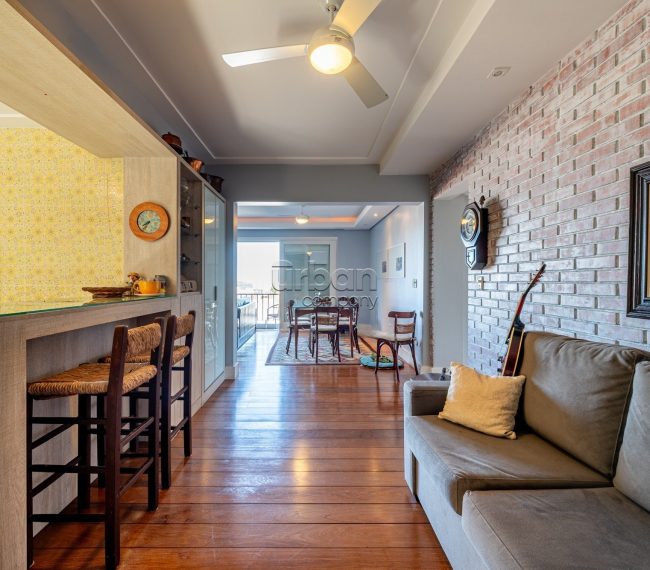 Apartamento com 147m², 3 quartos, 1 suíte, 1 vaga, no bairro Petrópolis em Porto Alegre