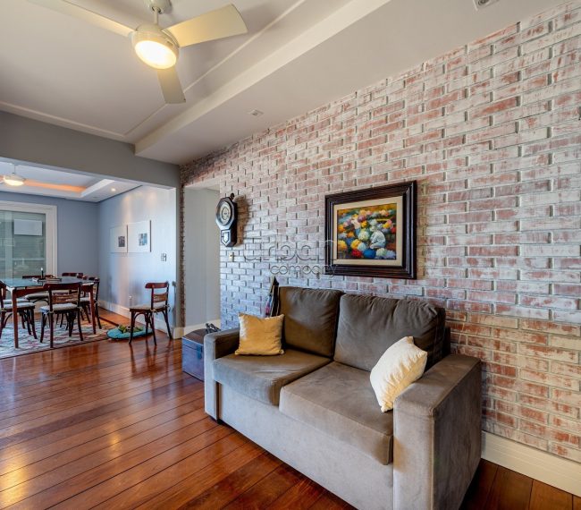Apartamento com 147m², 3 quartos, 1 suíte, 1 vaga, no bairro Petrópolis em Porto Alegre