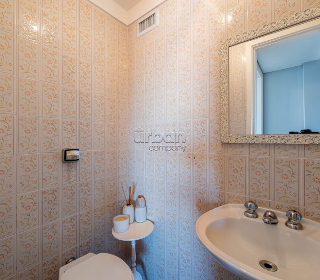 Apartamento com 147m², 3 quartos, 1 suíte, 1 vaga, no bairro Petrópolis em Porto Alegre