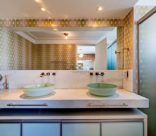 Apartamento com 147m², 3 quartos, 1 suíte, 1 vaga, no bairro Petrópolis em Porto Alegre