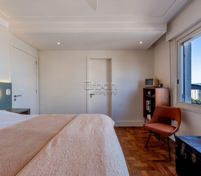 Apartamento com 147m², 3 quartos, 1 suíte, 1 vaga, no bairro Petrópolis em Porto Alegre