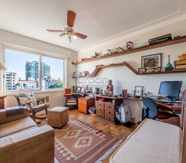 Apartamento com 147m², 3 quartos, 1 suíte, 1 vaga, no bairro Petrópolis em Porto Alegre