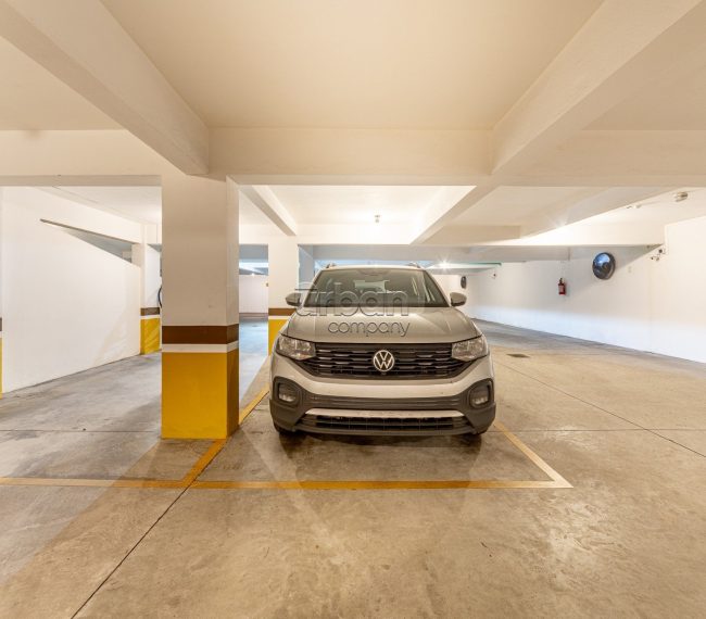 Apartamento com 100m², 3 quartos, 1 suíte, 2 vagas, no bairro Rio Branco em Porto Alegre