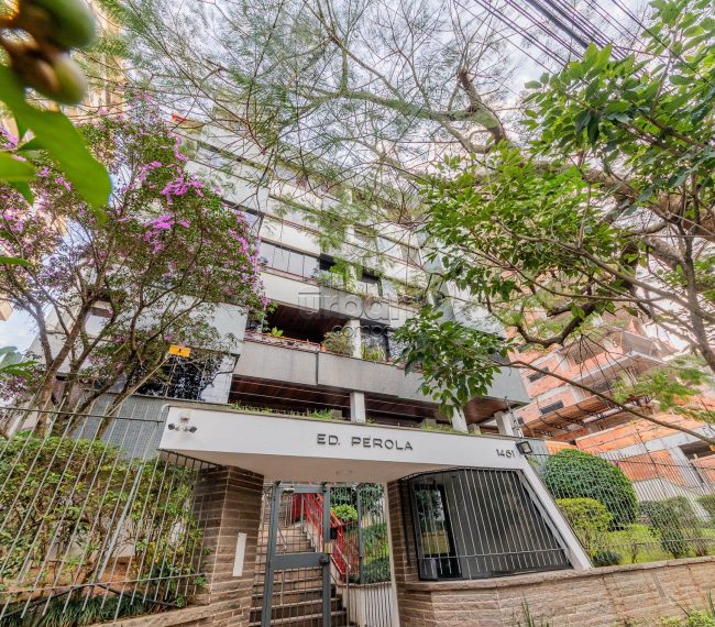 Apartamento com 167m², 3 quartos, 1 suíte, 2 vagas, no bairro Higienópolis em Porto Alegre