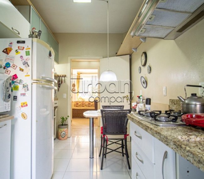 Apartamento Garden com 69m², 2 quartos, 1 suíte, 1 vaga, no bairro Auxiliadora em Porto Alegre