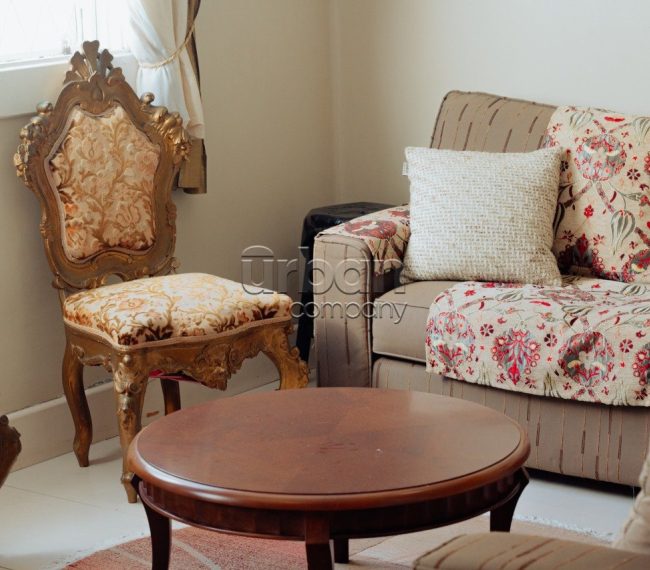 Apartamento Garden com 69m², 2 quartos, 1 suíte, 1 vaga, no bairro Auxiliadora em Porto Alegre