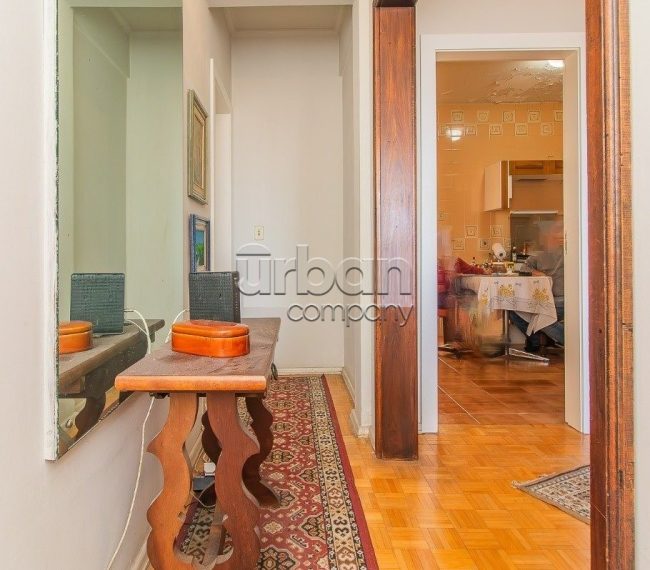 Apartamento com 136m², 3 quartos, 1 suíte, 1 vaga, no bairro Independência em Porto Alegre