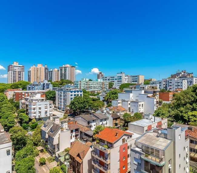 Cobertura com 235m², 3 quartos, 1 suíte, 3 vagas, no bairro Higienópolis em Porto Alegre