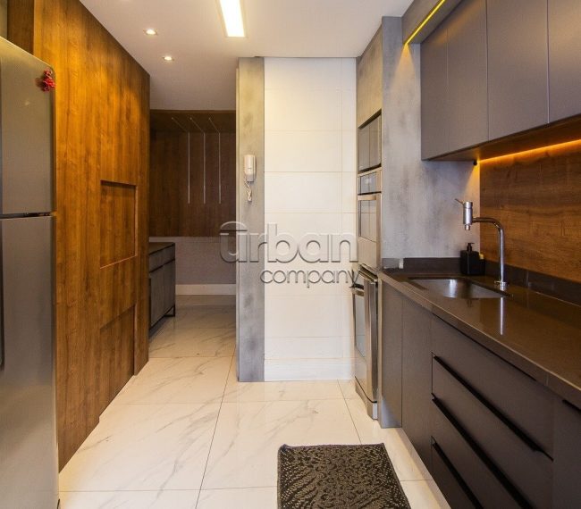 Apartamento com 119m², 3 quartos, 3 suítes, 4 vagas, no bairro Chácara Das Pedras em Porto Alegre