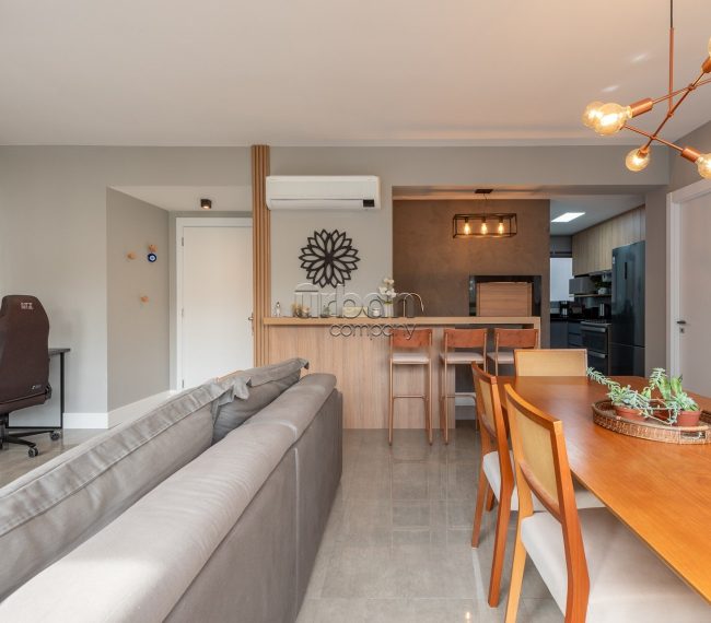 Apartamento com 98m², 3 quartos, 2 suítes, 2 vagas, no bairro Petrópolis em Porto Alegre