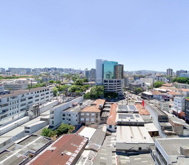 Apartamento com 61m², 2 quartos, 1 suíte, 2 vagas, no bairro Azenha em Porto Alegre