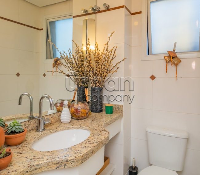 Apartamento com 113m², 2 quartos, 2 vagas, no bairro Santa Cecília em Porto Alegre