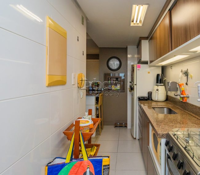 Apartamento com 113m², 2 quartos, 2 vagas, no bairro Santa Cecília em Porto Alegre