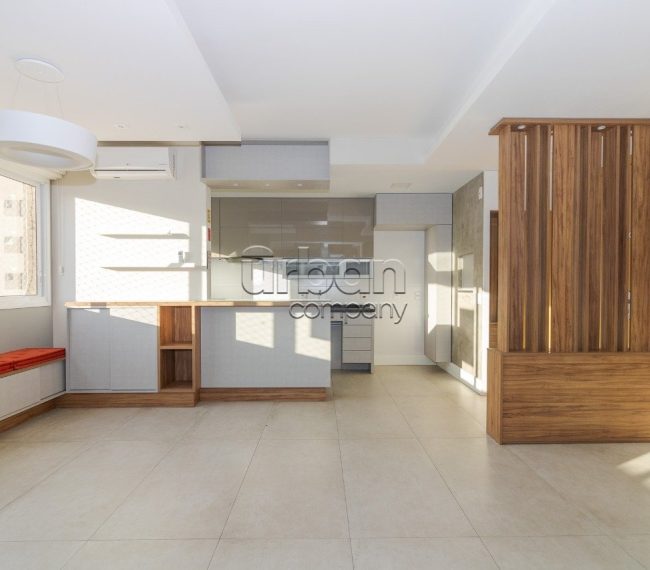 Apartamento com 74m², 3 quartos, 1 suíte, 1 vaga, no bairro Teresópolis em Porto Alegre
