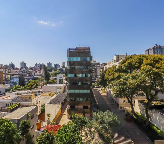Cobertura com 255m², 4 quartos, 2 suítes, 2 vagas, no bairro Mont Serrat em Porto Alegre