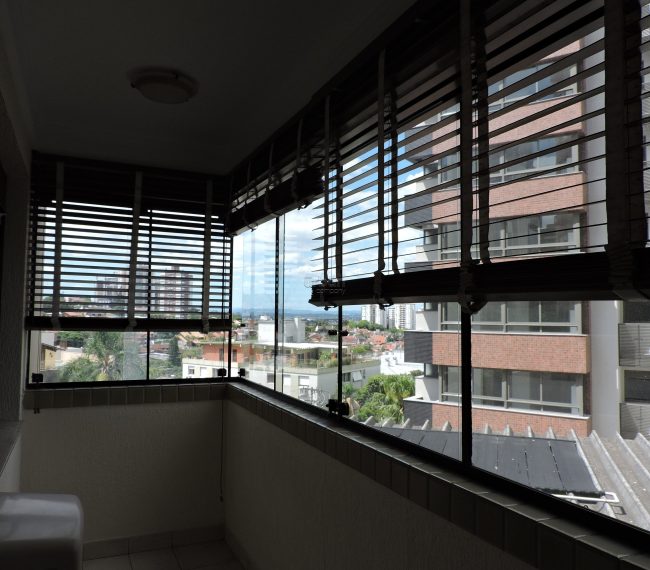 Apartamento com 100m², 3 quartos, 1 suíte, 1 vaga, no bairro Boa Vista em Porto Alegre