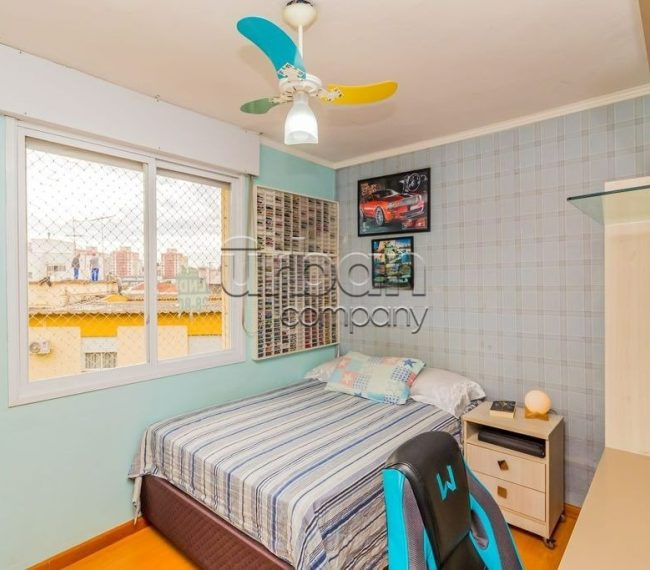 Apartamento com 47m², 2 quartos, 2 vagas, no bairro Passo da Areia em Porto Alegre
