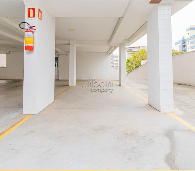 Apartamento Garden com 164m², 3 quartos, 3 suítes, 3 vagas, no bairro Passo da Areia em Porto Alegre