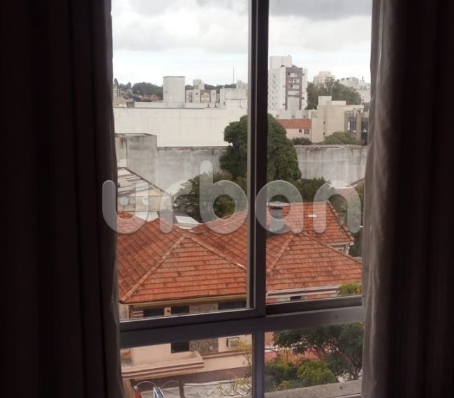 Apartamento com 112m², 3 quartos, 1 suíte, 1 vaga, no bairro Menino Deus em Porto Alegre