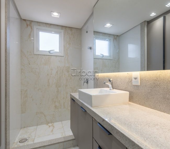Apartamento Garden com 164m², 3 quartos, 3 suítes, 3 vagas, no bairro Passo da Areia em Porto Alegre