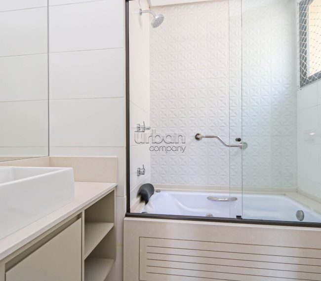Apartamento com 109m², 3 quartos, 1 suíte, 1 vaga, no bairro Petrópolis em Porto Alegre