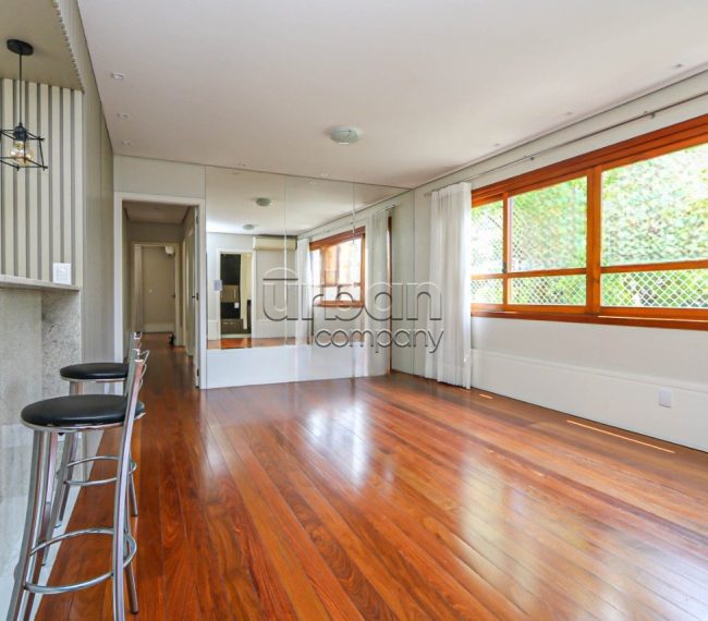Apartamento com 109m², 3 quartos, 1 suíte, 1 vaga, no bairro Petrópolis em Porto Alegre