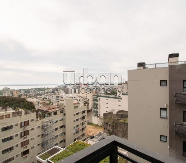 Apartamento com 104m², 3 quartos, 1 suíte, 3 vagas, no bairro Menino Deus em Porto Alegre
