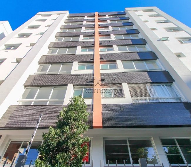 Apartamento com 77m², 2 quartos, 1 suíte, 2 vagas, no bairro Passo da Areia em Porto Alegre