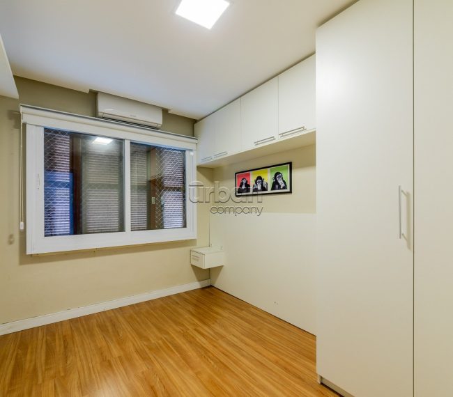 Apartamento com 89m², 2 quartos, 1 suíte, 2 vagas, no bairro Petrópolis em Porto Alegre
