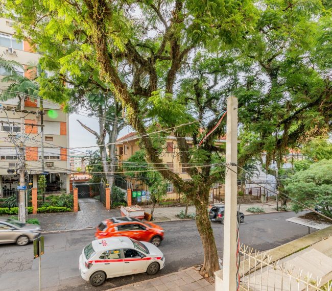 Apartamento com 89m², 2 quartos, 1 suíte, 2 vagas, no bairro Petrópolis em Porto Alegre