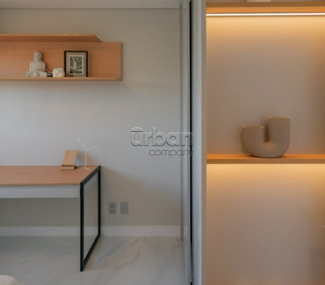 Apartamento com 73m², 2 quartos, 1 suíte, 2 vagas, no bairro Petrópolis em Porto Alegre