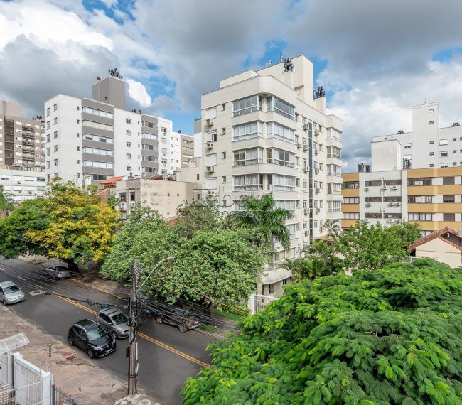 Apartamento com 89m², 3 quartos, 1 suíte, 1 vaga, no bairro Bela Vista em Porto Alegre