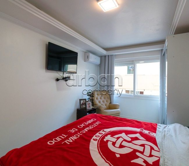 Cobertura com 196m², 4 quartos, 1 suíte, 2 vagas, no bairro Moinhos de Vento em Porto Alegre