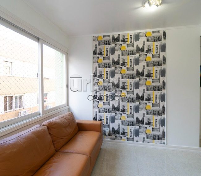 Cobertura com 196m², 4 quartos, 1 suíte, 2 vagas, no bairro Moinhos de Vento em Porto Alegre