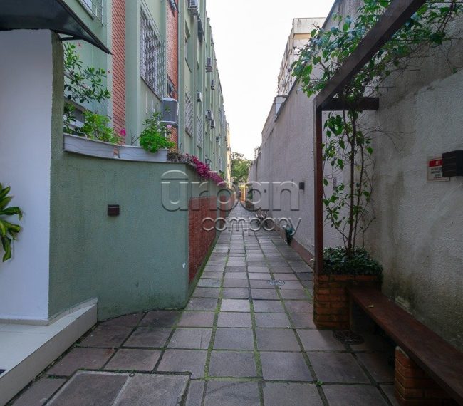 Cobertura com 196m², 4 quartos, 1 suíte, 2 vagas, no bairro Moinhos de Vento em Porto Alegre