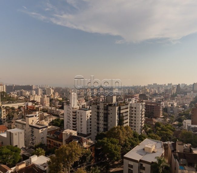 Apartamento com 180m², 3 quartos, 1 suíte, 2 vagas, no bairro Rio Branco em Porto Alegre
