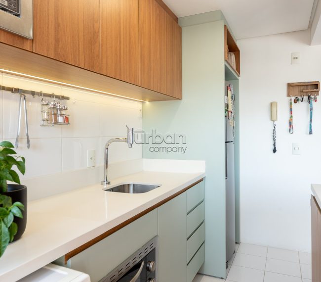 Apartamento com 55m², 2 quartos, 1 vaga, no bairro Partenon em Porto Alegre